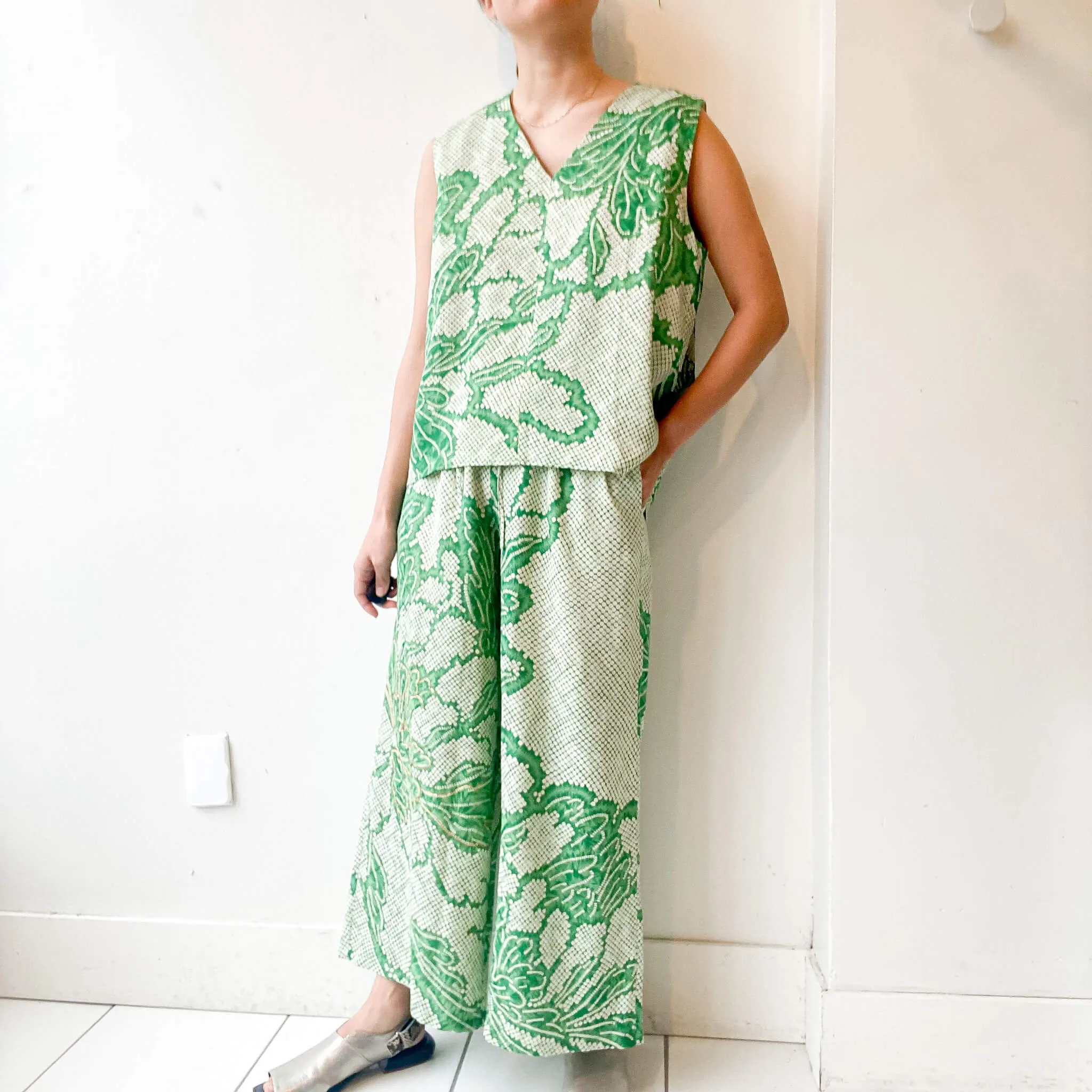 Tsumugi | Japanese Vintage Silk Kimono Shirt - Green